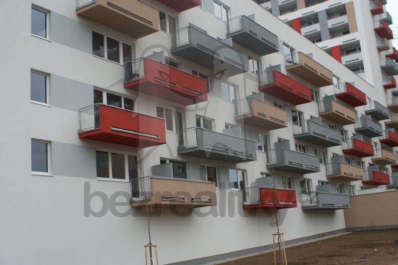 Prenájom bytu 1-izbový 28 m², Modenská, Praha, Praha Prenájom bytu 1-izbový 28 m², Modenská, Praha, Praha