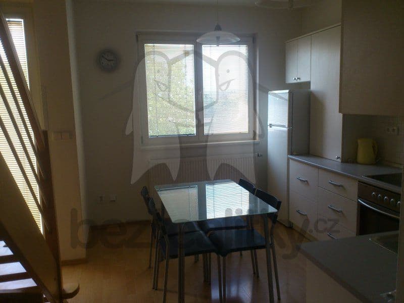 Prenájom bytu 4-izbový 120 m², Bělohorská, Brno, Jihomoravský kraj Prenájom bytu 4-izbový 120 m², Bělohorská, Brno, Jihomoravský kraj