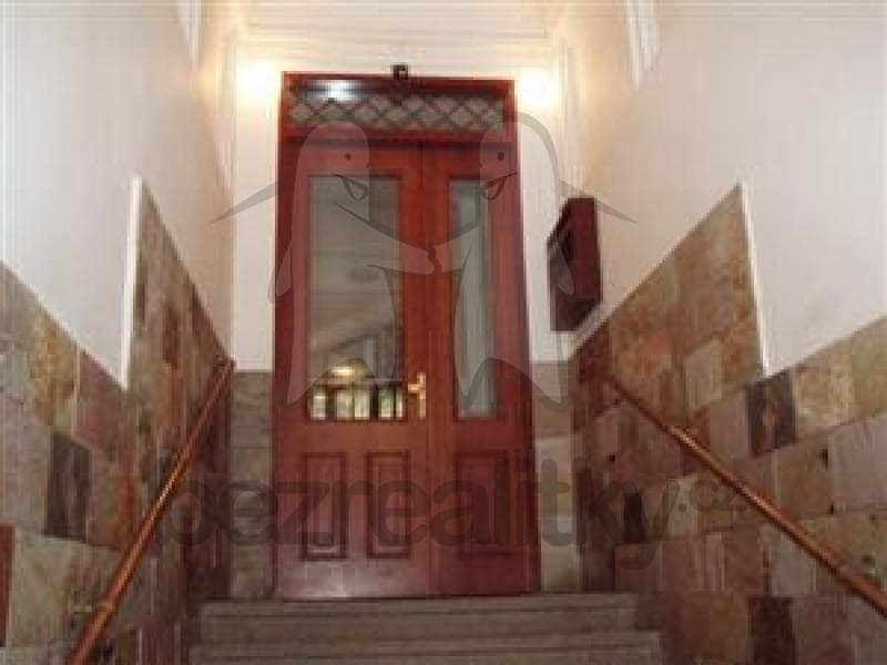 Prenájom bytu 1-izbový 29 m², Jaselská , Praha, Praha Prenájom bytu 1-izbový 29 m², Jaselská , Praha, Praha