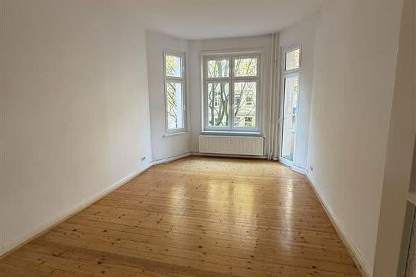 Prenájom bytu 4-izbový 109 m², Goebenstr. 11, Hannover, Dolné Sasko Prenájom bytu 4-izbový 109 m², Goebenstr. 11, Hannover, Dolné Sasko