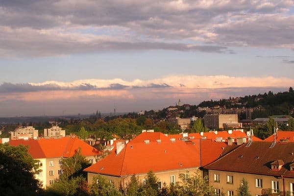 Prenájom bytu 2-izbový 54 m², Africká, Praha Prenájom bytu 2-izbový 54 m², Africká, Praha