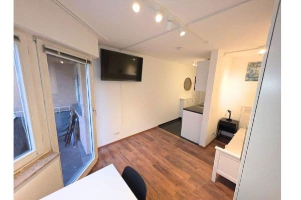 Prenájom bytu 1-izbový 21 m², L7, 6a, Mannheim, Bádensko-Wurttembersko Prenájom bytu 1-izbový 21 m², L7, 6a, Mannheim, Bádensko-Wurttembersko