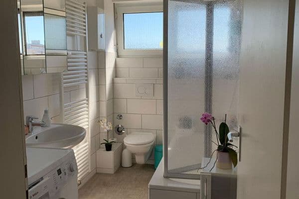 Prenájom bytu 3-izbový 80 m², Kaiserslautern, Porýnie-Falcko Prenájom bytu 3-izbový 80 m², Kaiserslautern, Porýnie-Falcko