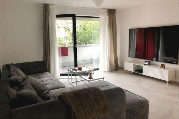 Prenájom bytu 2-izbový 63 m², Jesuitengasse 118, Köln, Severné Porýnie - Westfálsko Prenájom bytu 2-izbový 63 m², Jesuitengasse 118, Köln, Severné Porýnie - Westfálsko