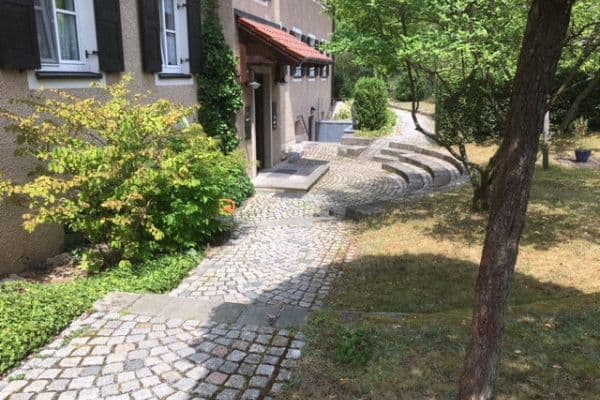 Prenájom bytu 3-izbový 73 m², Am Bärn 1, Altdrossenfeld Prenájom bytu 3-izbový 73 m², Am Bärn 1, Altdrossenfeld