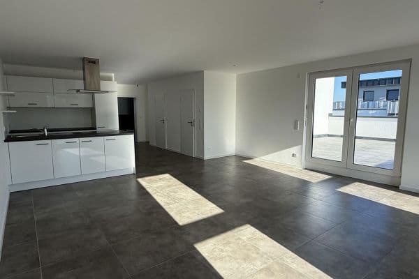 Prenájom bytu 5-izbový 134 m², Langendiebacher Str. 49, Erlensee Prenájom bytu 5-izbový 134 m², Langendiebacher Str. 49, Erlensee