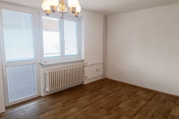 Predaj bytu 3-izbový 73 m², Štolmířská, Český Brod Predaj bytu 3-izbový 73 m², Štolmířská, Český Brod