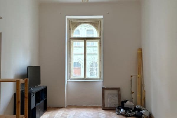 Prenájom bytu 3-izbový 88 m², Fričova, Praha Prenájom bytu 3-izbový 88 m², Fričova, Praha