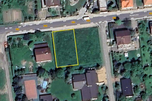Predaj pozemku 650 m², Predaj pozemku 650 m²,