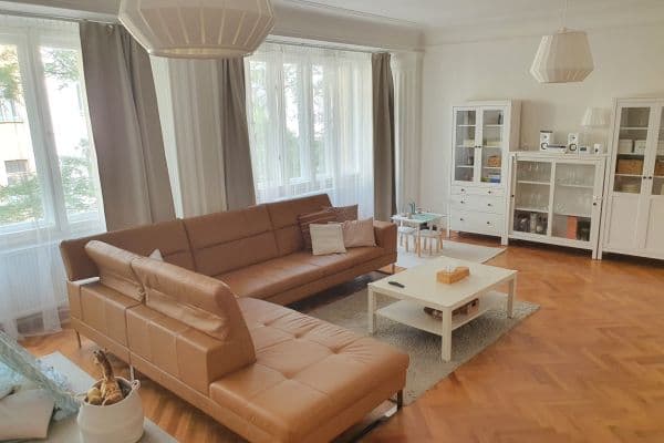 Predaj bytu 3-izbový 133 m², Zoubkova, Praha Predaj bytu 3-izbový 133 m², Zoubkova, Praha