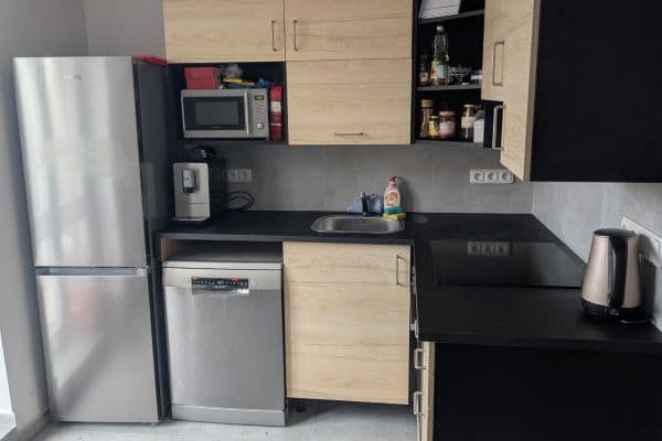 Prenájom bytu 2-izbový 61 m², Čumpelíkova, Praha Prenájom bytu 2-izbový 61 m², Čumpelíkova, Praha