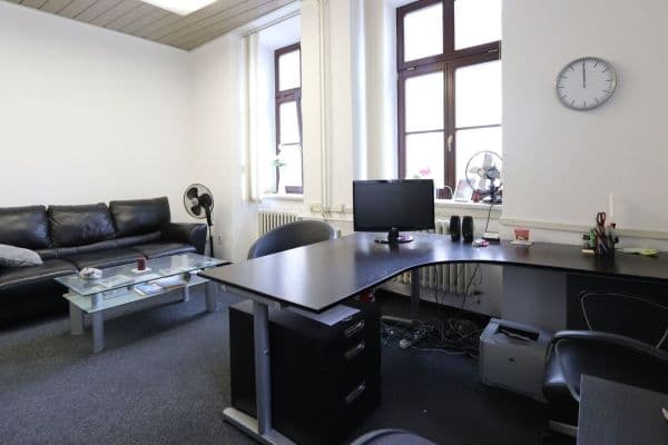 Prenájom kancelárie 40 m², Starobrněnská, Brno Prenájom kancelárie 40 m², Starobrněnská, Brno