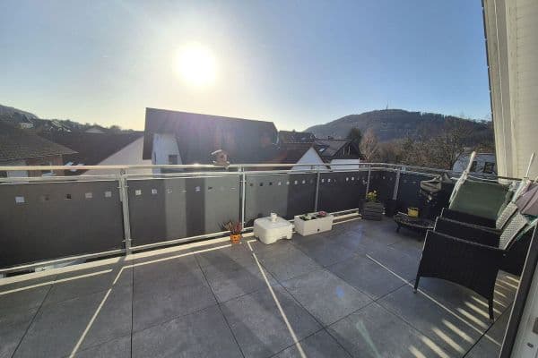 Prenájom bytu 4-izbový 129 m², Gelnhausen Prenájom bytu 4-izbový 129 m², Gelnhausen