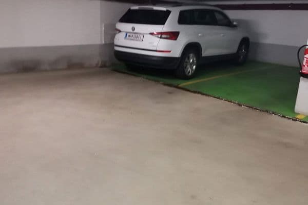 Prenájom garáže, Heiligenstädterstrasse, Wien, Viedeň Prenájom garáže, Heiligenstädterstrasse, Wien, Viedeň