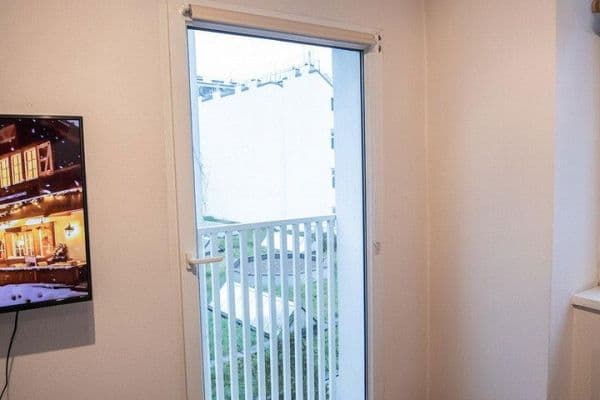 Prenájom bytu 1-izbový 40 m², Wien, Viedeň Prenájom bytu 1-izbový 40 m², Wien, Viedeň