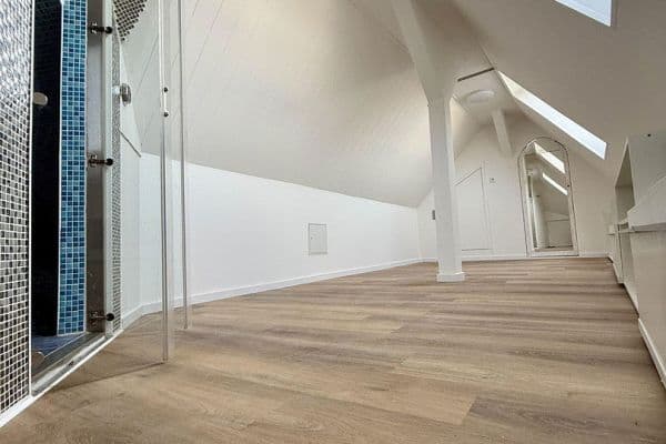 Prenájom bytu 3-izbový 80 m², Altstadtstraße 25, Leverkusen Prenájom bytu 3-izbový 80 m², Altstadtstraße 25, Leverkusen