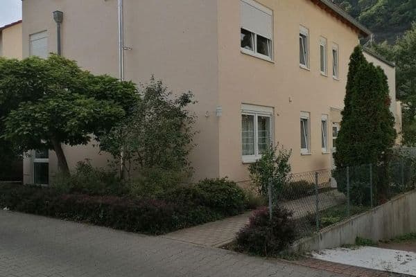 Prenájom bytu 2-izbový 48 m², Bad Münster am Stein-Ebernburg Prenájom bytu 2-izbový 48 m², Bad Münster am Stein-Ebernburg