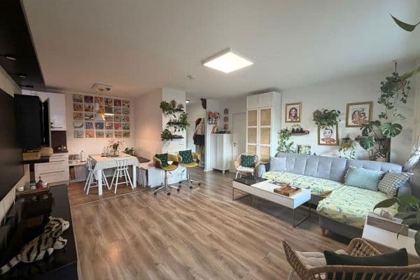 Prenájom bytu 3-izbový 75 m², Berlin Prenájom bytu 3-izbový 75 m², Berlin