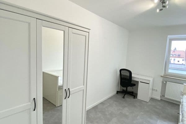 Prenájom bytu 1-izbový 80 m², Korbinianplatz, München, Bavorsko Prenájom bytu 1-izbový 80 m², Korbinianplatz, München, Bavorsko