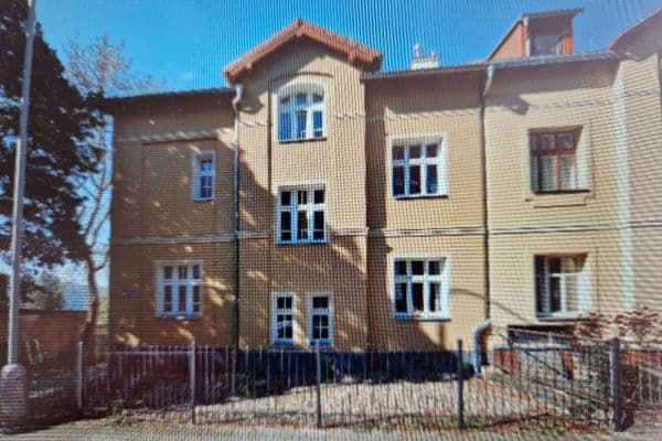 Prenájom bytu 3-izbový 86 m², Emy Destinové, Ústí nad Labem Prenájom bytu 3-izbový 86 m², Emy Destinové, Ústí nad Labem