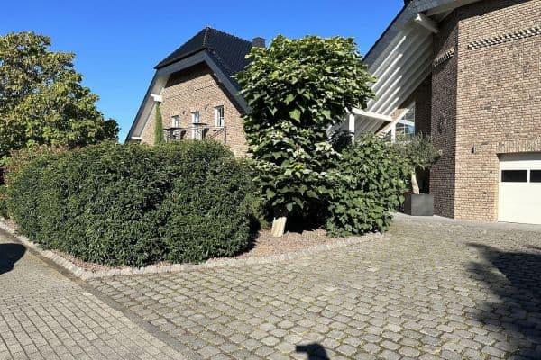 Prenájom kancelárie 1.100 m², Euskirchen, Severné Porýnie - Westfálsko Prenájom kancelárie 1.100 m², Euskirchen, Severné Porýnie - Westfálsko