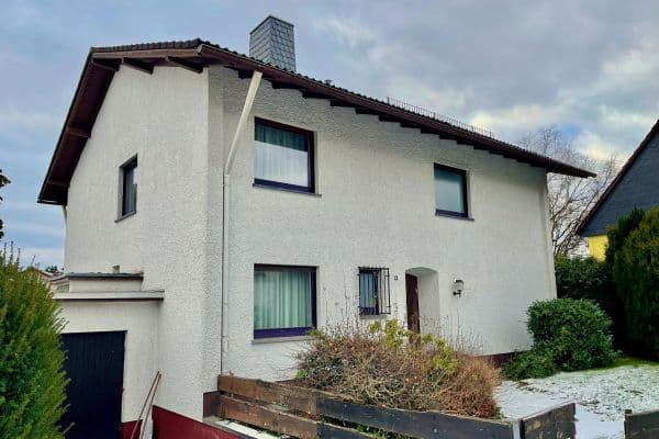 Predaj domu 174 m², pozemek 651 m², Friedrichsdorf Predaj domu 174 m², pozemek 651 m², Friedrichsdorf