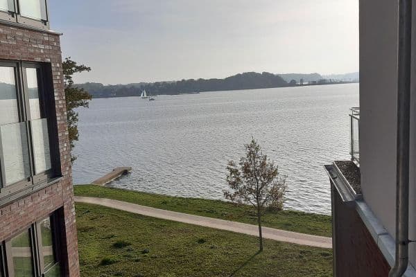 Prenájom bytu 3-izbový 113 m², Schleswig, Šlezvicko-Holštajnsko Prenájom bytu 3-izbový 113 m², Schleswig, Šlezvicko-Holštajnsko