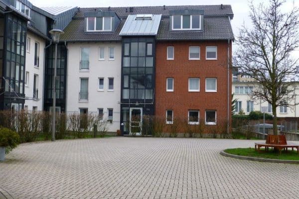 Prenájom bytu 2-izbový 56 m², Köln Weiß, Severné Porýnie - Westfálsko Prenájom bytu 2-izbový 56 m², Köln Weiß, Severné Porýnie - Westfálsko