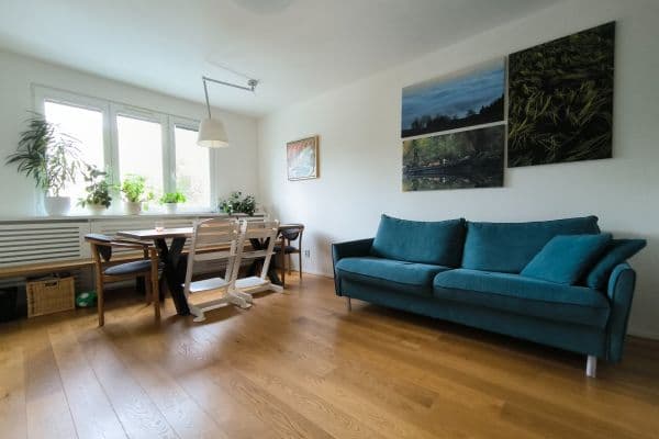 Predaj bytu 3-izbový 80 m², Krupská, Praha Predaj bytu 3-izbový 80 m², Krupská, Praha
