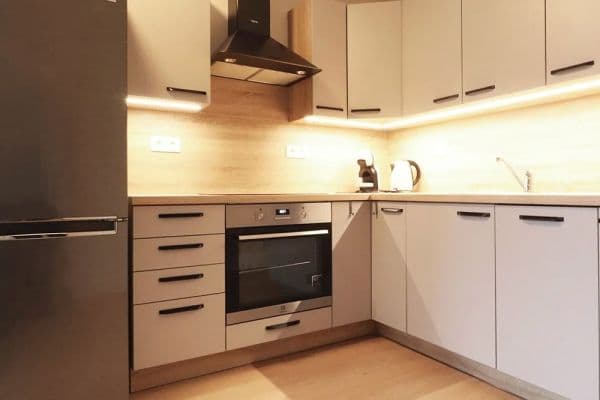 Prenájom bytu 1-izbový 42 m², Žitná, Hostivice, Středočeský kraj Prenájom bytu 1-izbový 42 m², Žitná, Hostivice, Středočeský kraj