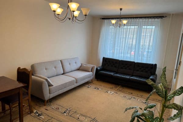 Predaj bytu 4-izbový 101 m², Kaštanová, Rosice Predaj bytu 4-izbový 101 m², Kaštanová, Rosice