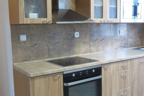 Prenájom bytu 3-izbový 76 m², Kochova, Chomutov Prenájom bytu 3-izbový 76 m², Kochova, Chomutov