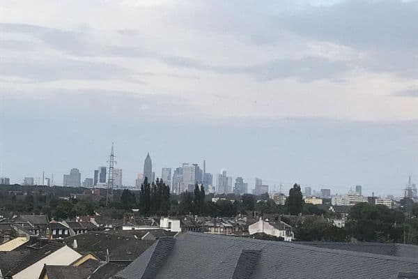 Prenájom bytu 3-izbový 82 m², Frankfurt am Main, Hesensko Prenájom bytu 3-izbový 82 m², Frankfurt am Main, Hesensko