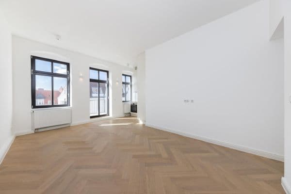 Prenájom bytu 3-izbový 62 m², Schöneberger Str. 9, Berlin, Berlín Prenájom bytu 3-izbový 62 m², Schöneberger Str. 9, Berlin, Berlín