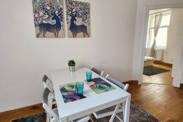 Prenájom bytu 2-izbový 76 m², Wiesbaden Prenájom bytu 2-izbový 76 m², Wiesbaden