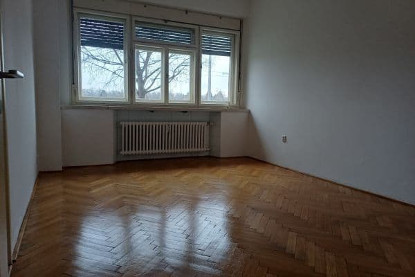 Prenájom bytu 2-izbový 43 m², Milady Horákové, Praha Prenájom bytu 2-izbový 43 m², Milady Horákové, Praha