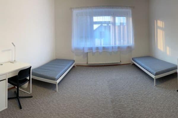 Prenájom bytu 3-izbový 85 m², Krkoškova, Brno Prenájom bytu 3-izbový 85 m², Krkoškova, Brno