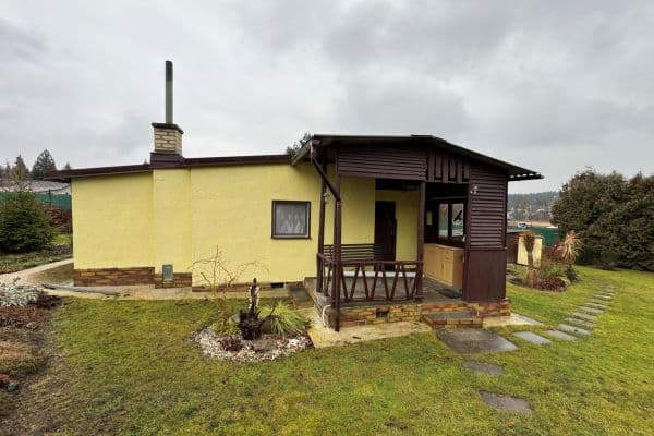 Predaj rekreačného objektu 34 m², pozemek 742 m², Dobřany Predaj rekreačného objektu 34 m², pozemek 742 m², Dobřany