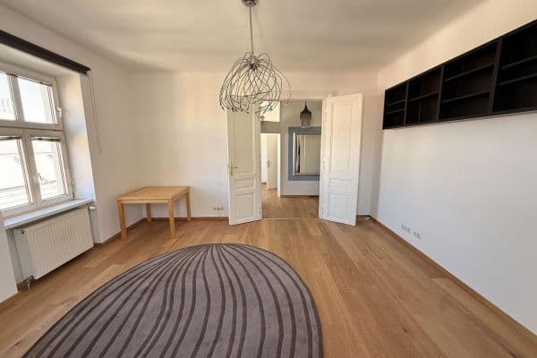 Prenájom bytu 2-izbový 59 m², Laudongasse 43, Wien, Viedeň Prenájom bytu 2-izbový 59 m², Laudongasse 43, Wien, Viedeň