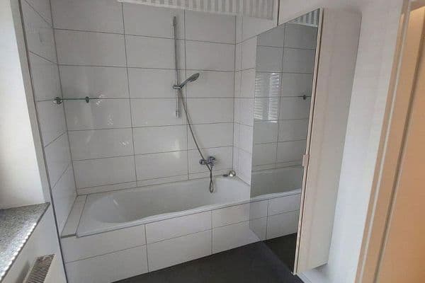 Prenájom bytu 3-izbový 90 m², Viersen Prenájom bytu 3-izbový 90 m², Viersen