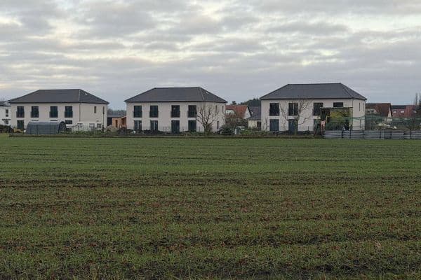 Prenájom domu 138 m², pozemek 350 m², Zossen, Brandenbursko Prenájom domu 138 m², pozemek 350 m², Zossen, Brandenbursko