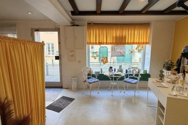 Prenájom nebytového priestoru 44 m², Haupstr. 439, Königswinter Prenájom nebytového priestoru 44 m², Haupstr. 439, Königswinter