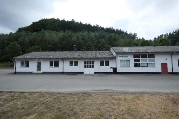 Prenájom nebytového priestoru 300 m², Rodalben Prenájom nebytového priestoru 300 m², Rodalben