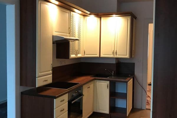 Predaj bytu 4-izbový 110 m², Na Valech, Poděbrady, Středočeský kraj Predaj bytu 4-izbový 110 m², Na Valech, Poděbrady, Středočeský kraj