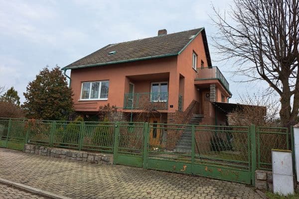 Predaj domu 300 m², pozemek 938 m², Nová, Otvice Predaj domu 300 m², pozemek 938 m², Nová, Otvice
