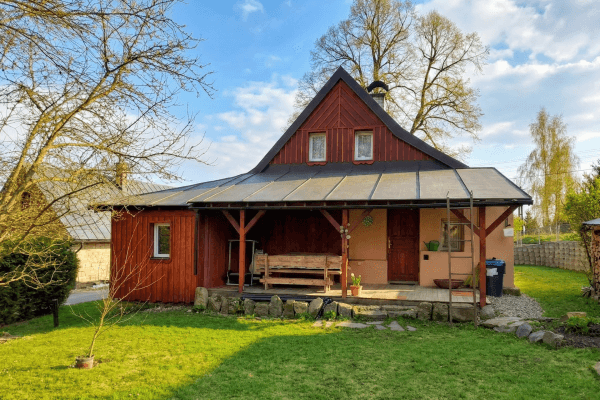 Predaj rekreačného objektu 135 m², pozemek 800 m², Pěnčín Predaj rekreačného objektu 135 m², pozemek 800 m², Pěnčín