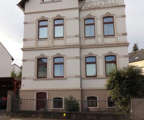 Predaj domu 190 m², pozemek 320 m², Aktienstraße 14, Andernach Predaj domu 190 m², pozemek 320 m², Aktienstraße 14, Andernach