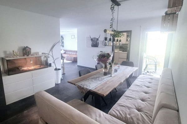 Predaj bytu 3-izbový 98 m², Aalen, Bádensko-Wurttembersko Predaj bytu 3-izbový 98 m², Aalen, Bádensko-Wurttembersko