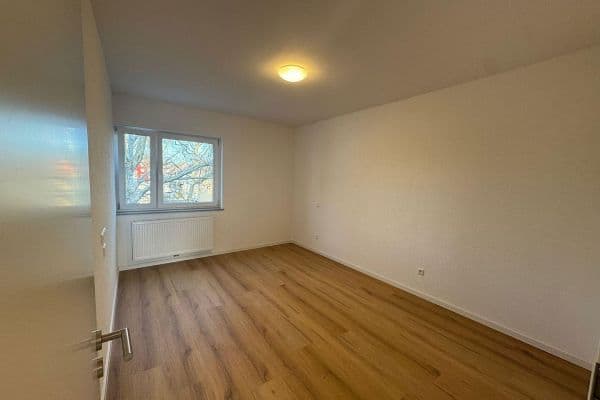 Prenájom bytu 2-izbový 58 m², Mittelstraße 125, Mannheim Prenájom bytu 2-izbový 58 m², Mittelstraße 125, Mannheim