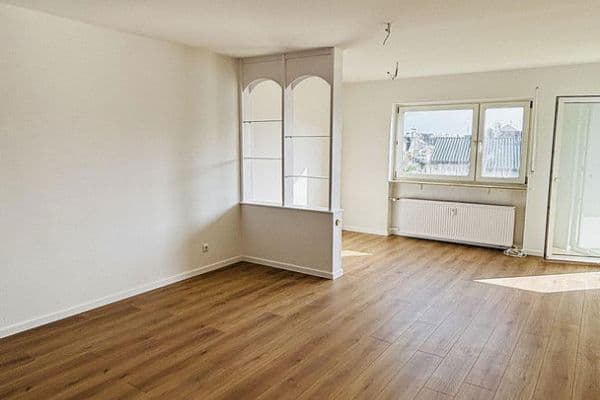 Prenájom bytu 3-izbový 93 m², Groß-Gerau Prenájom bytu 3-izbový 93 m², Groß-Gerau